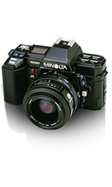 7000 SLR camera